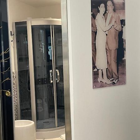 Casa Vacanze Donna Pina Palermo Bagian luar foto